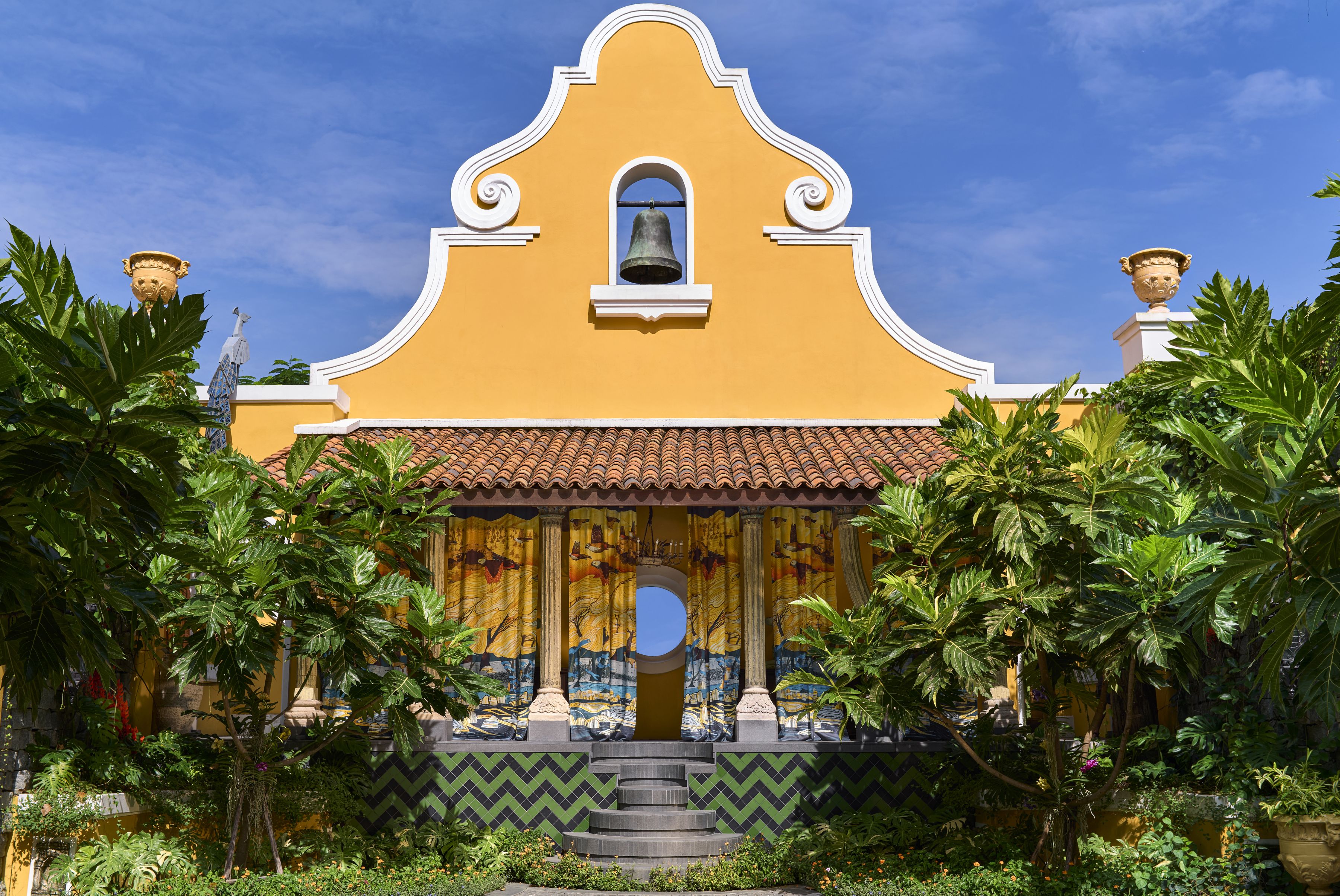 Wild Winds-Front Entrance