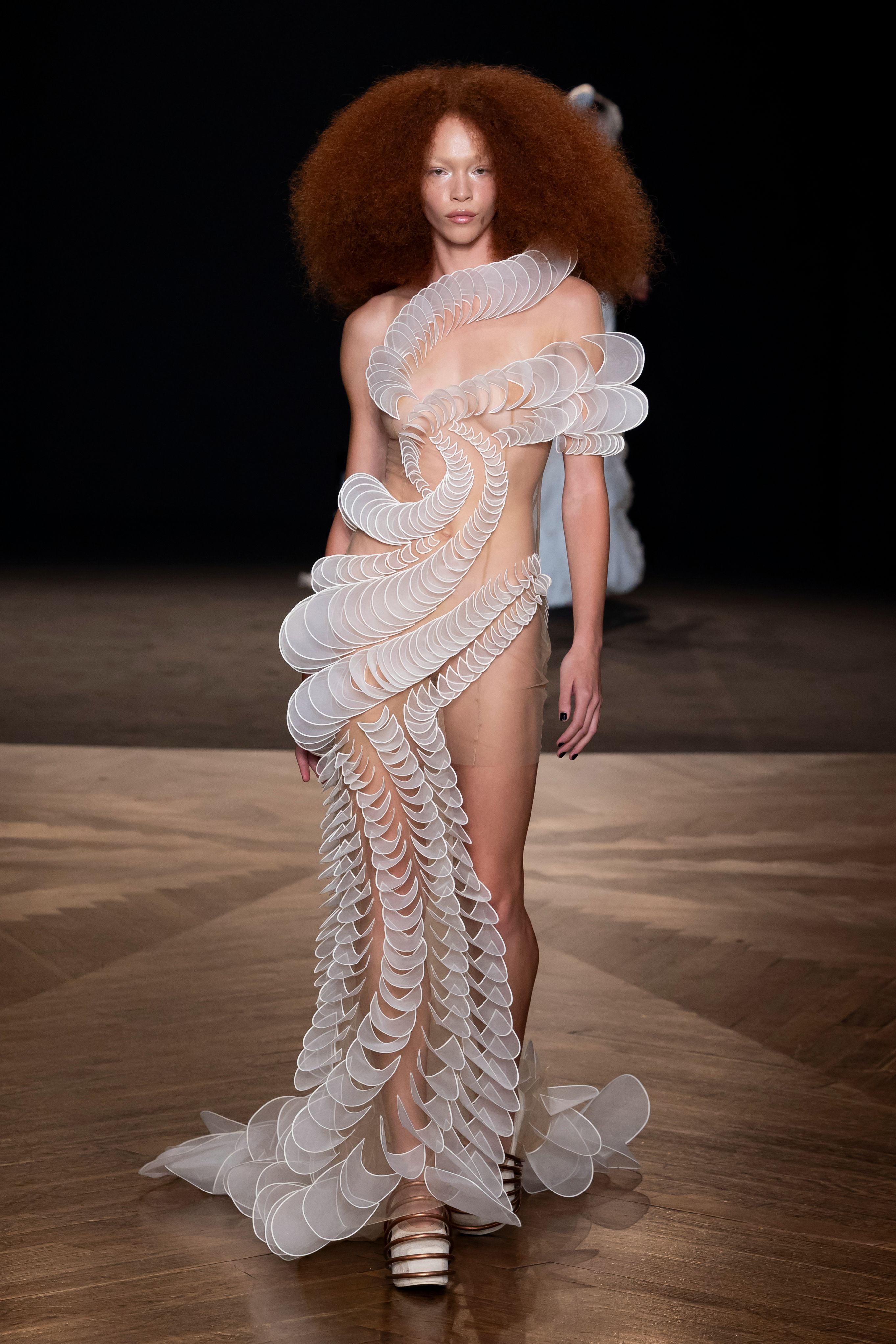 Iris van Herpen, Haute Couture - Sympoiesis - Tridacna