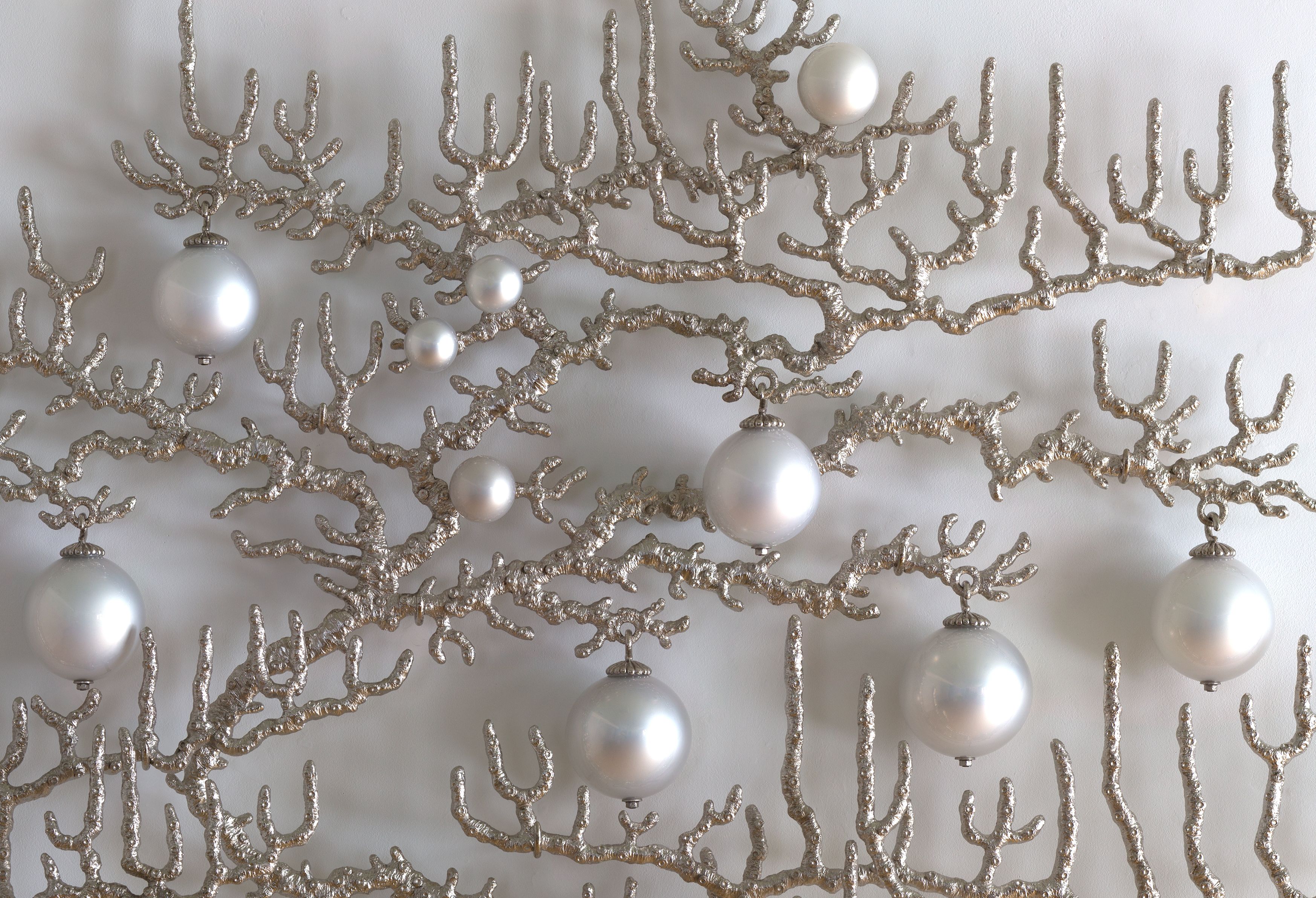 Gorgonia 10 (detail), 2016, nickel-plated bronze, mirrored blown glass, 51 x 95 x 7 inches. Acquired by Dior for their store in Dubai.