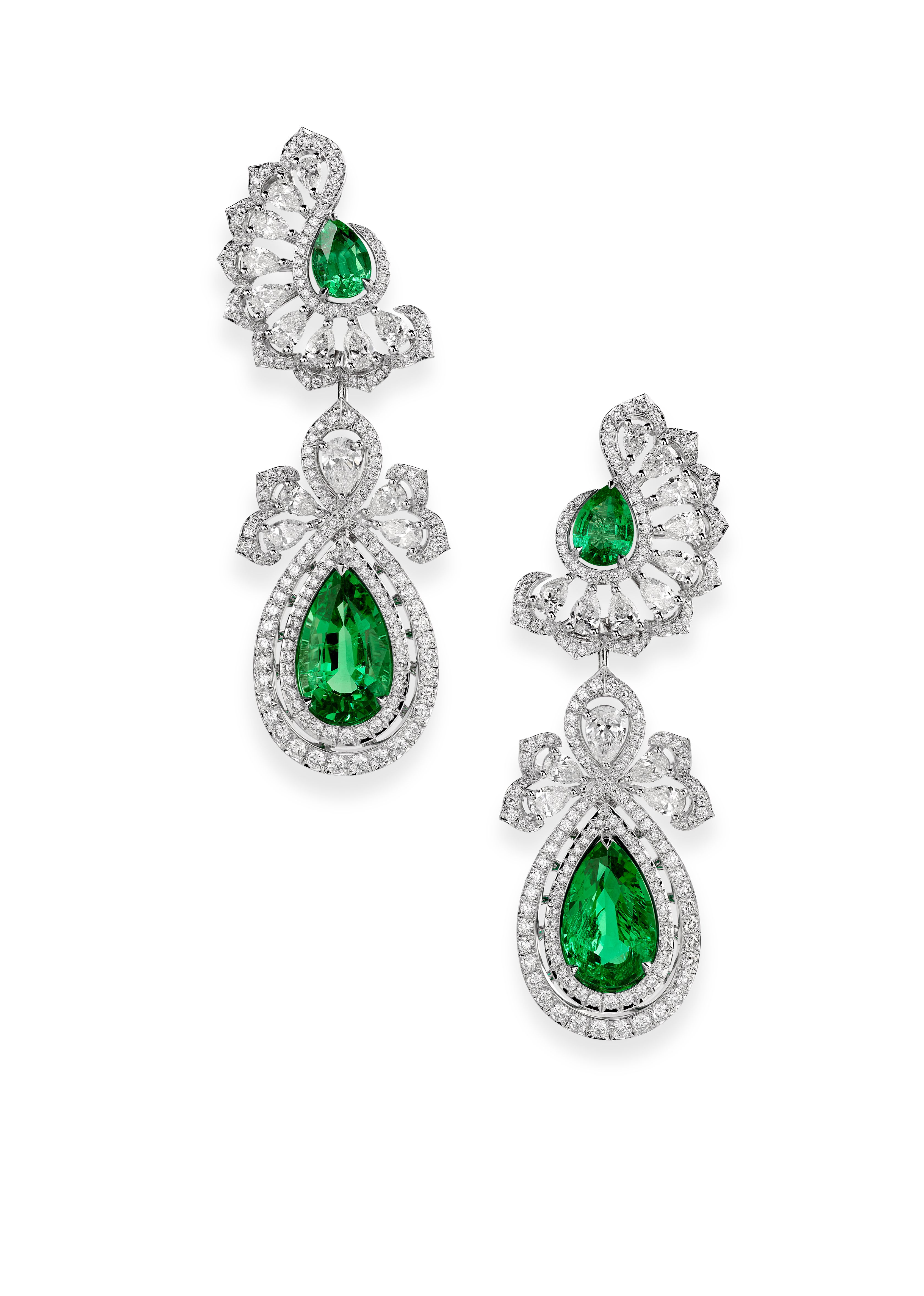 Chopard's Red Carpet Collection 2025, 'Caroline's Universe' - earrings crafted in ethical 18-karat white gold, set with pear-shaped emeralds (7.17 cts), pear-shaped diamonds (2.40 cts), and brilliant-cut diamonds (2.20 cts).