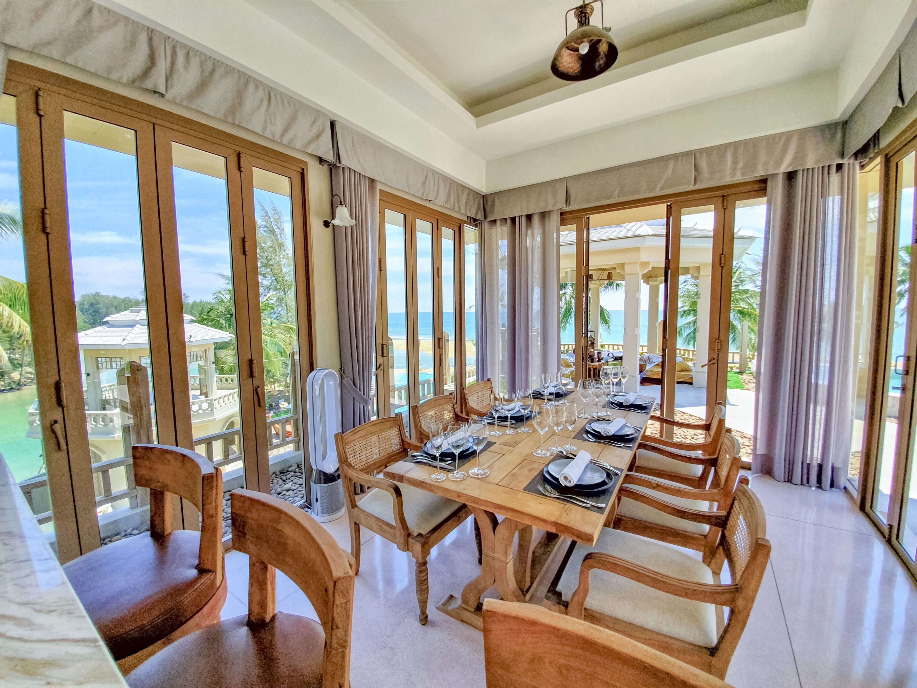 Devasom Sky Villa - 2-bedroom Panoramic Oceanfront Pool Penthouse