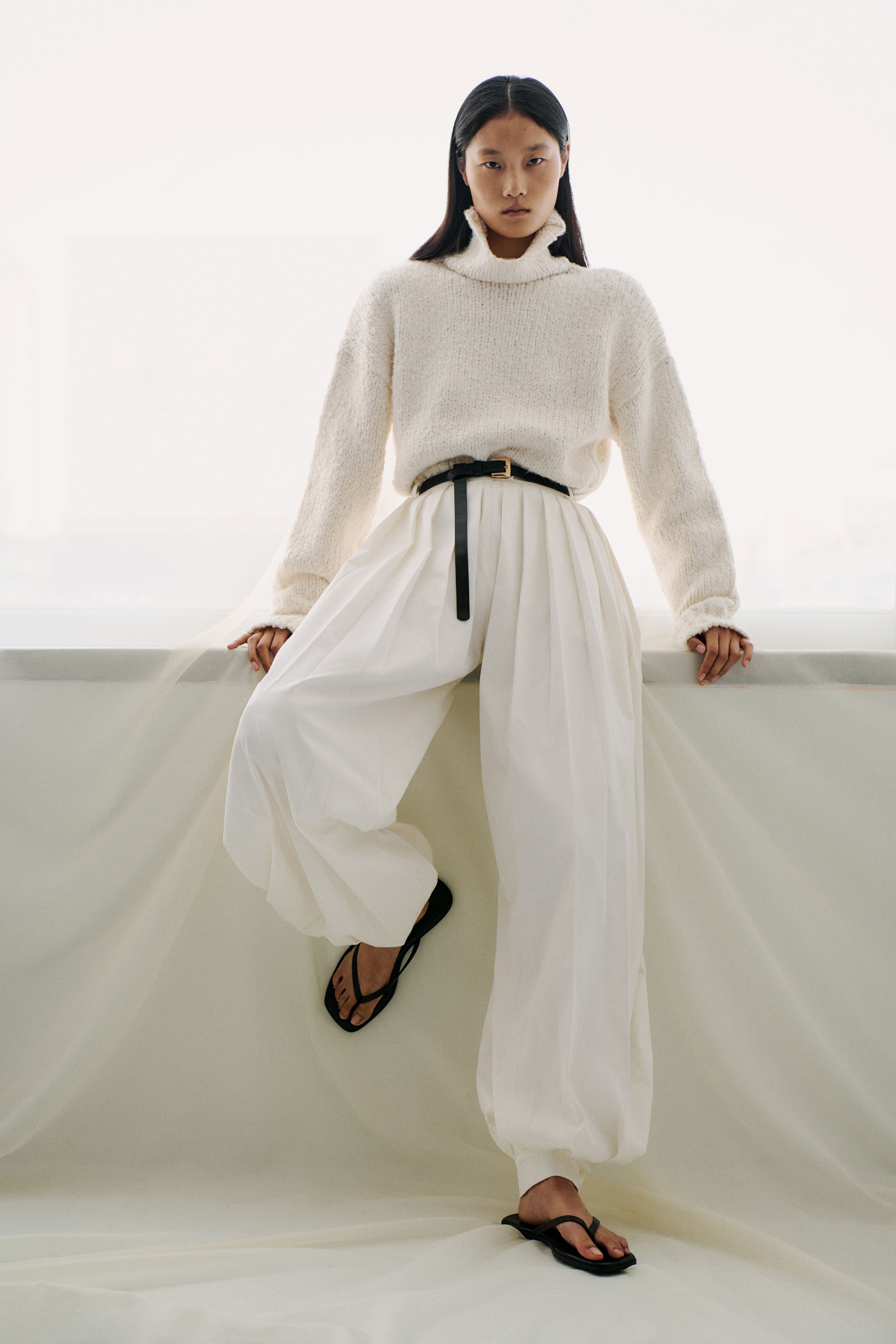 From sarouel trousers to draped trenches, SS26 celebrates Japanese philosophy in motion.