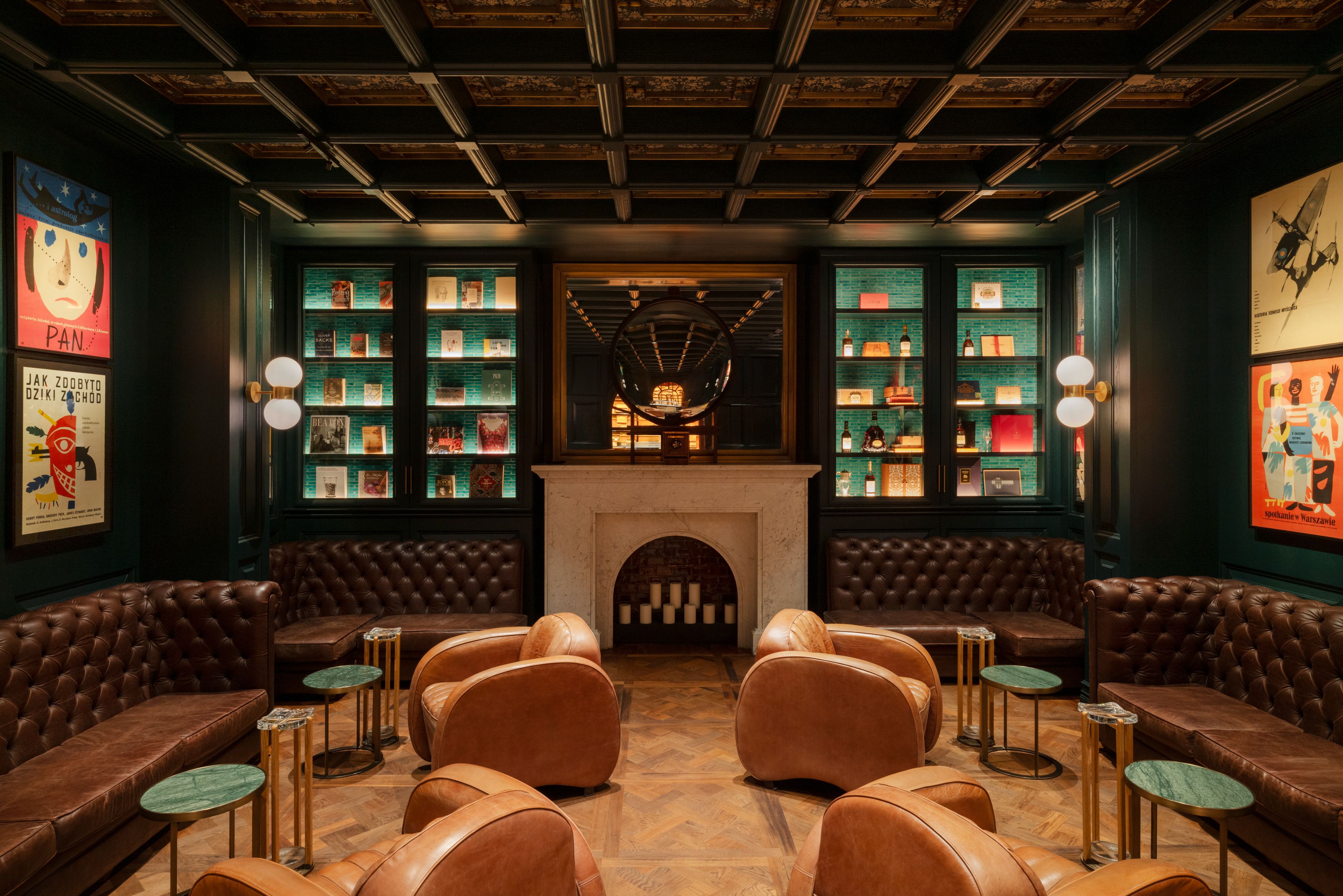 Raffles Europejski Warsaw, Poland - Humidor, Cigar Longue