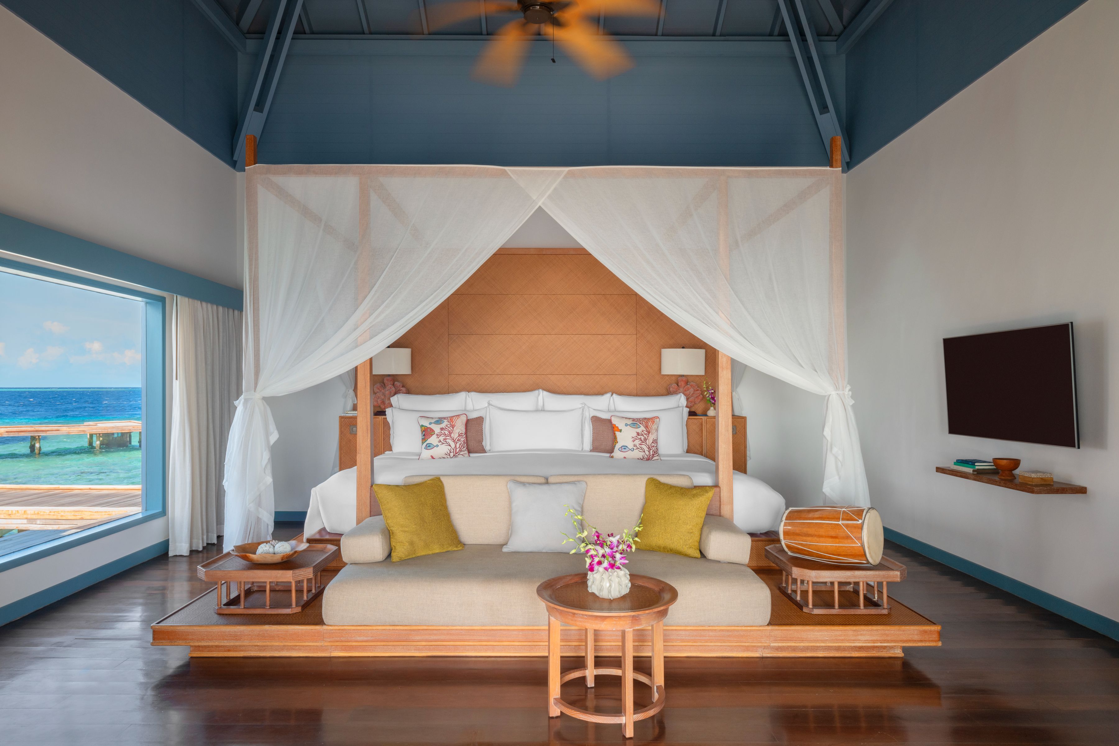 The Halcyon Private Isles Maldives, Autograph Collection - Overwater Villa Bedroom