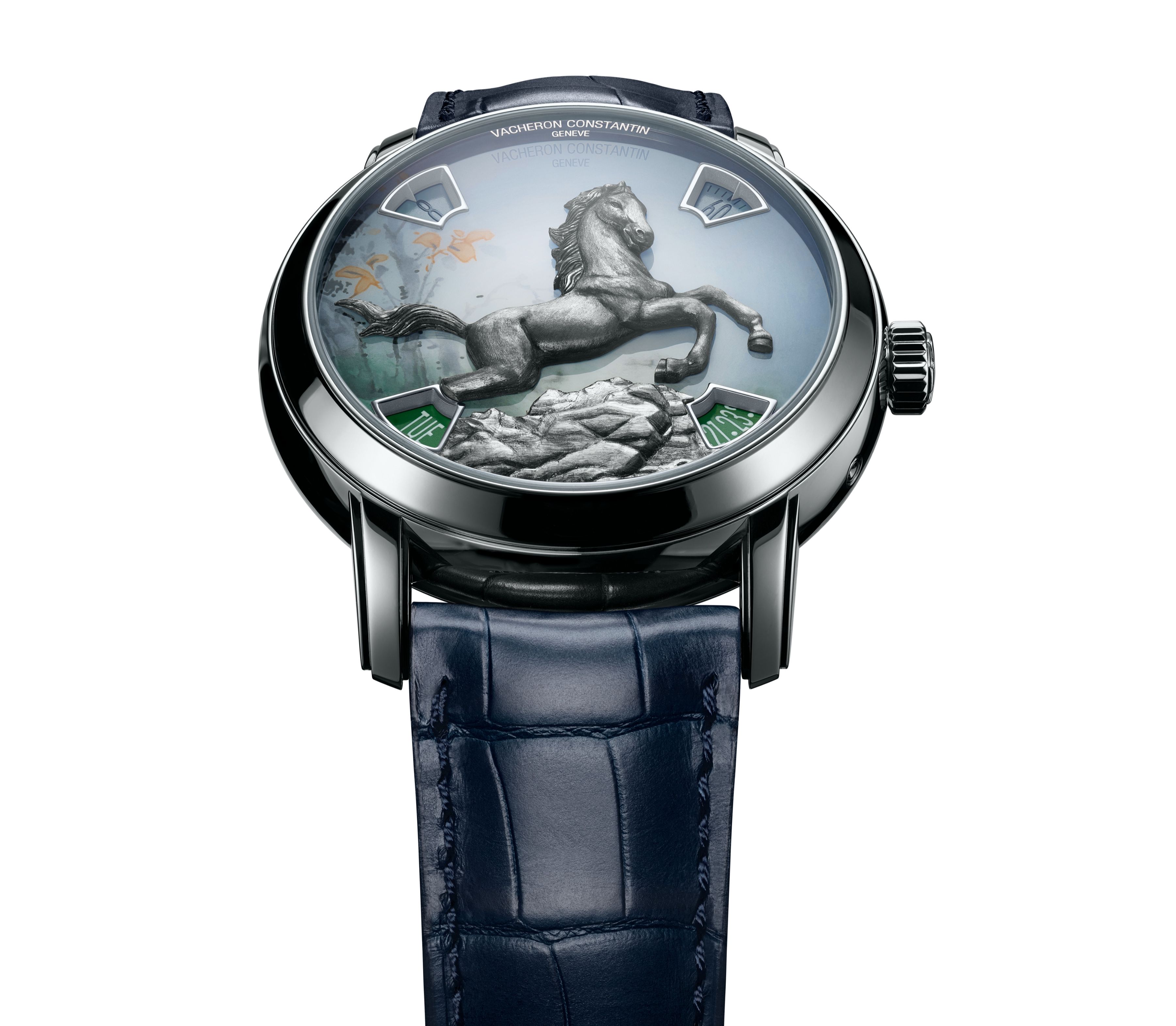 The hands-free display enabled by Calibre 2460 G4 creates an open canvas for artistic expression by the Maison's M&eacute;tiers d'Art specialists