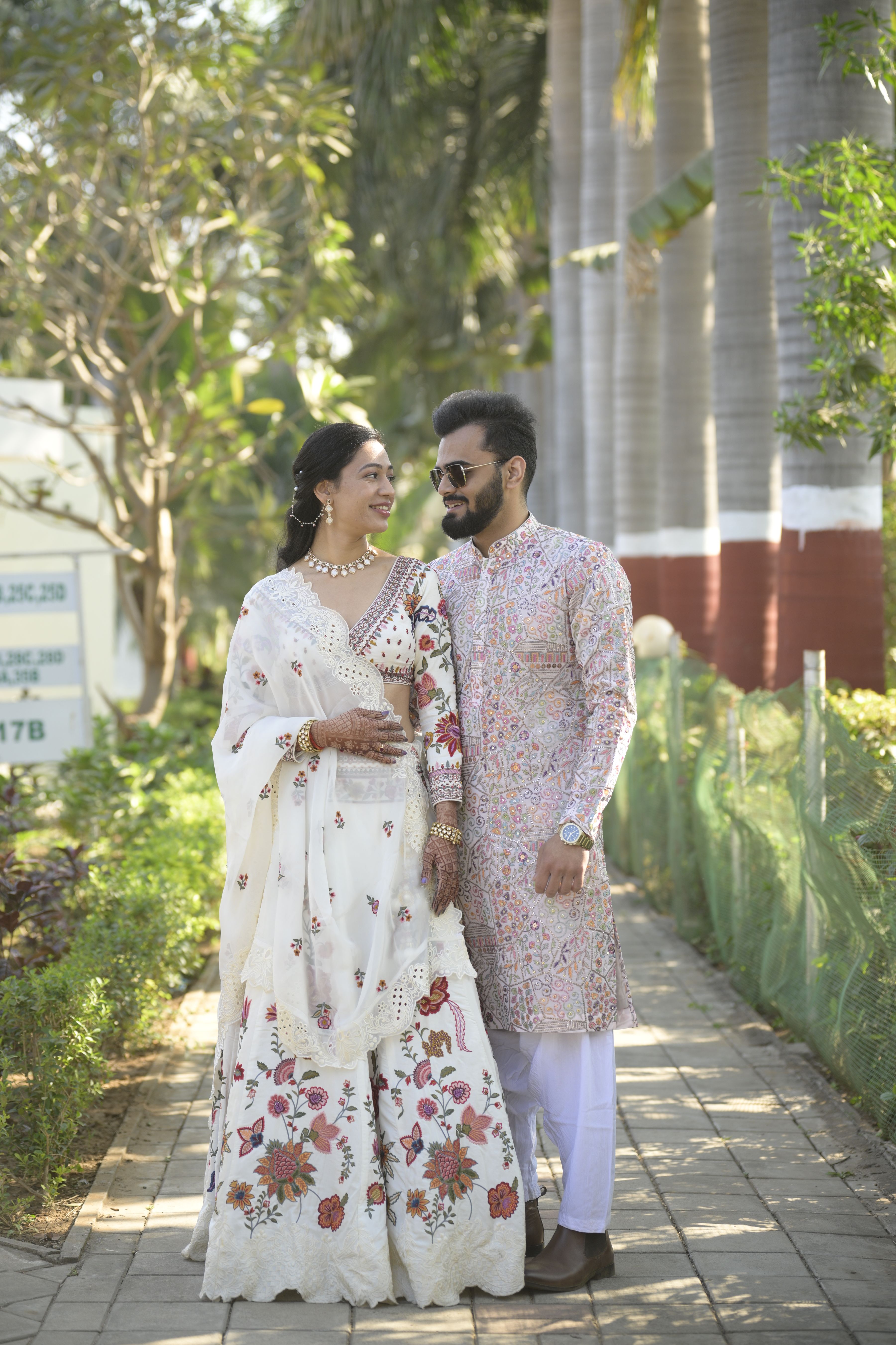 Ratnam Pandya (Groom's Brother-in-Law) and Dhruvanshi Patel (Groom's Sister)