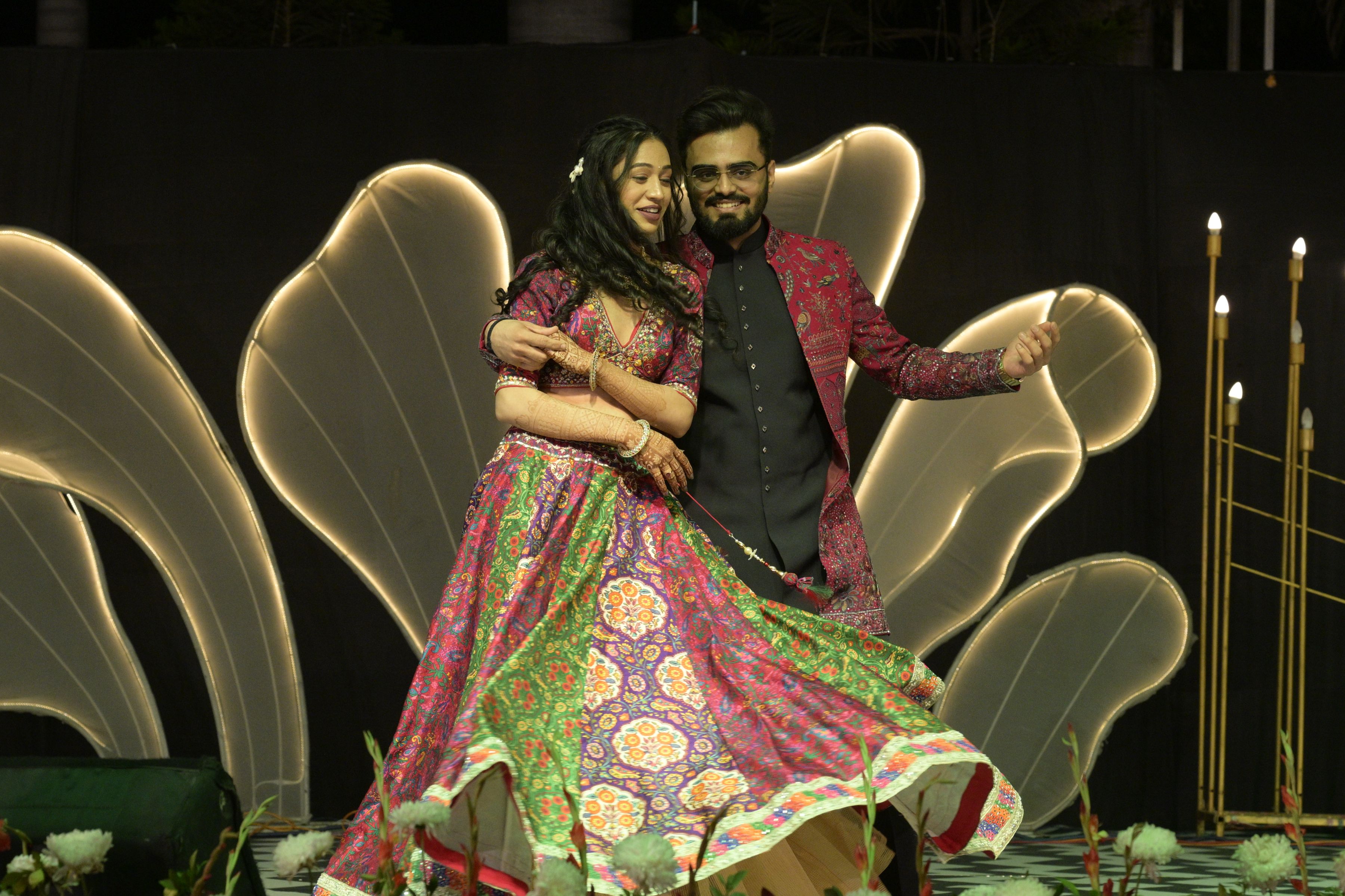 Ratnam Pandya (Groom's Brother-in-Law) and Dhruvanshi Patel (Groom's Sister)