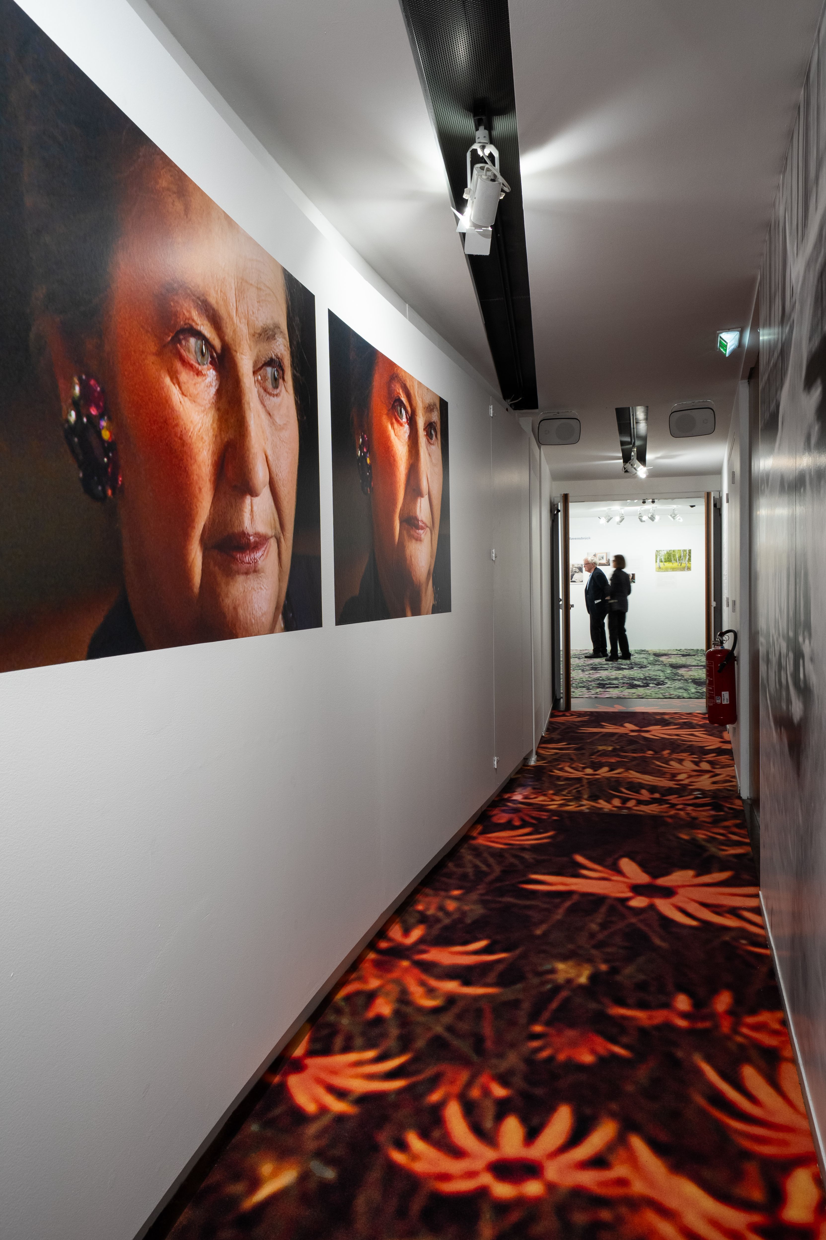Exhibition scenography by French designer Cécile Degos exploring sensory storytelling - Simone Veil Soeurs ( My sisters and I) exposition