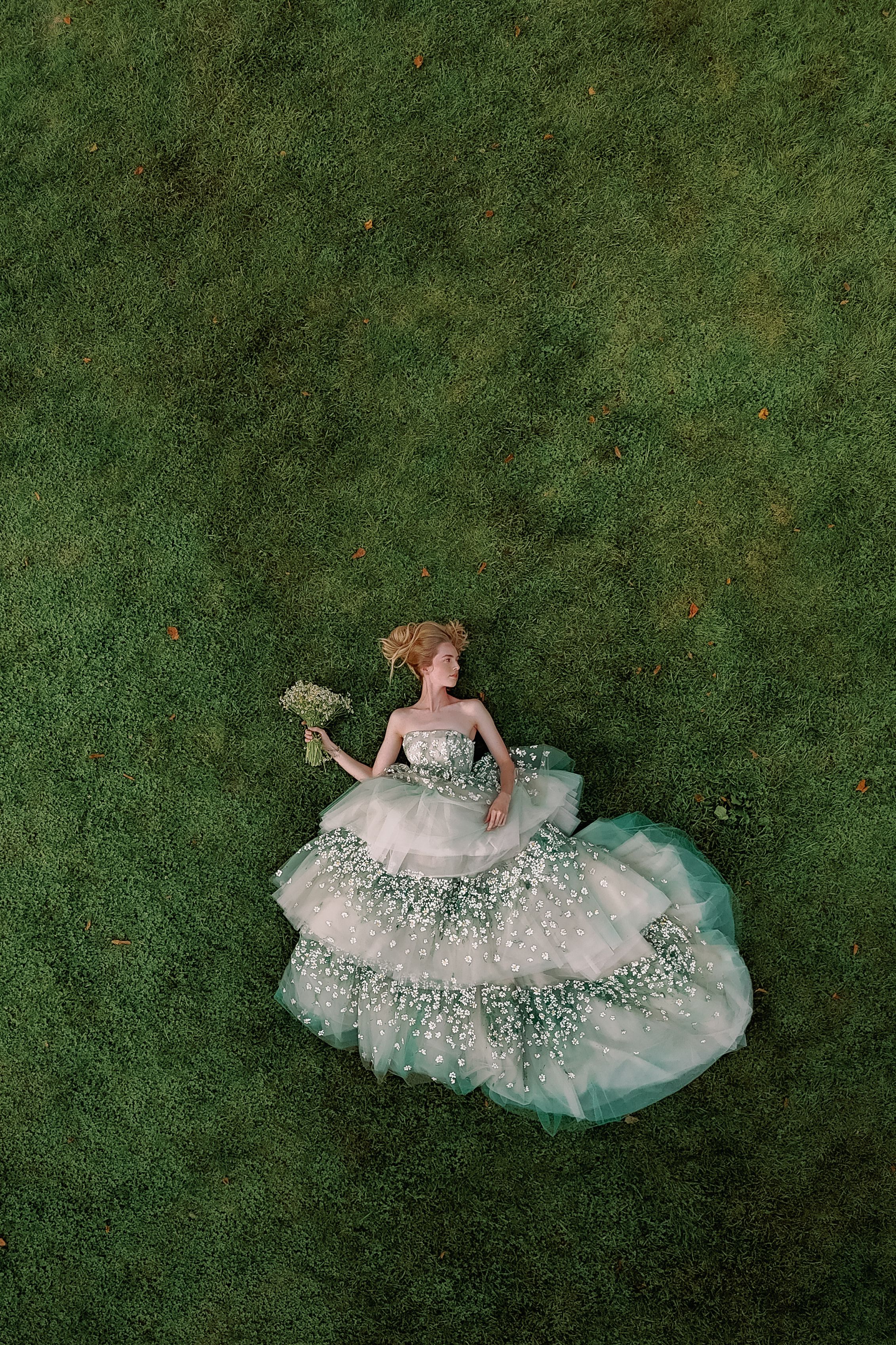 Sareh Nouri Fall/Winter 2026 - The Once Upon a Garden collection - Edelweiss
