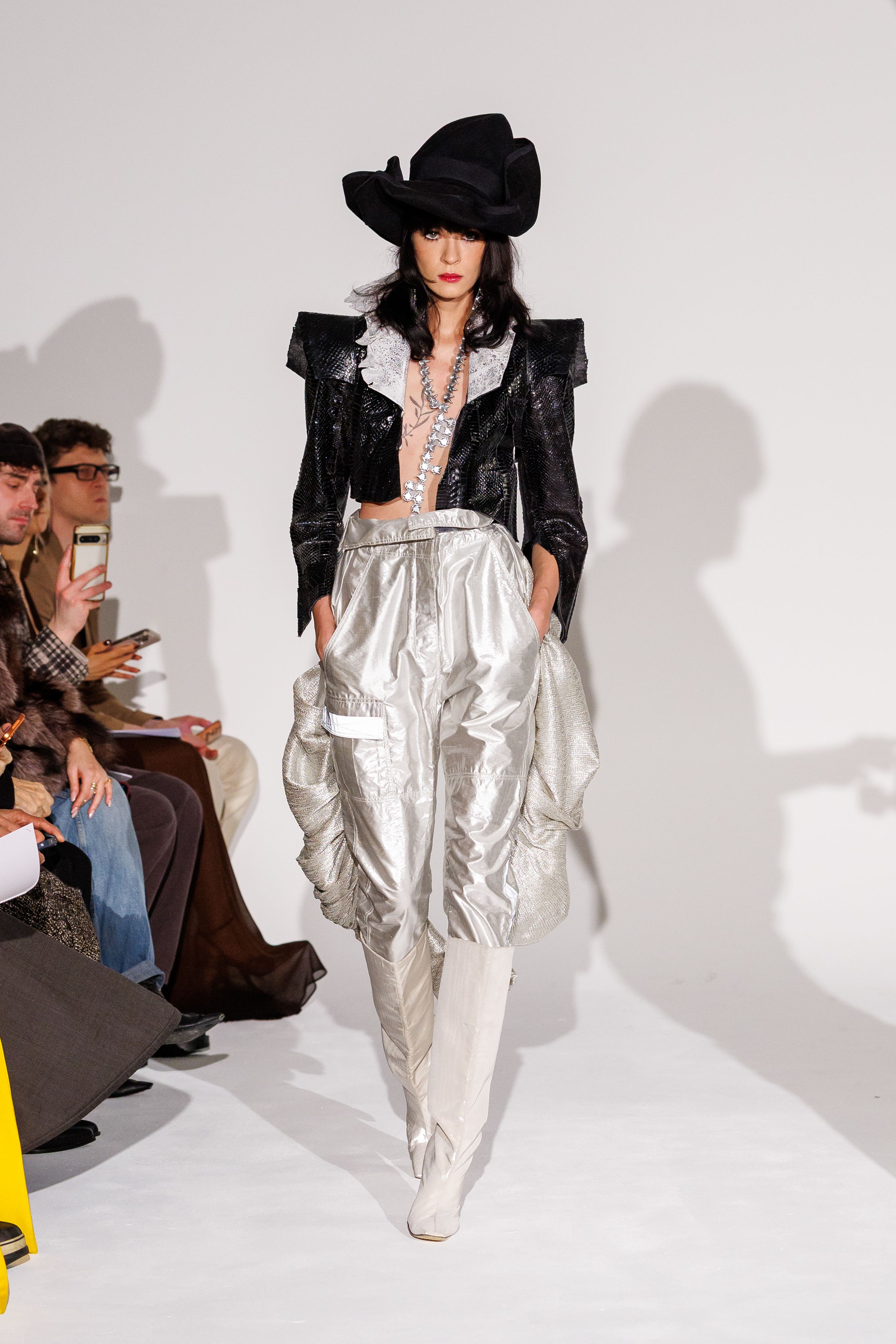 RVDK Couture, Wardrobe 23