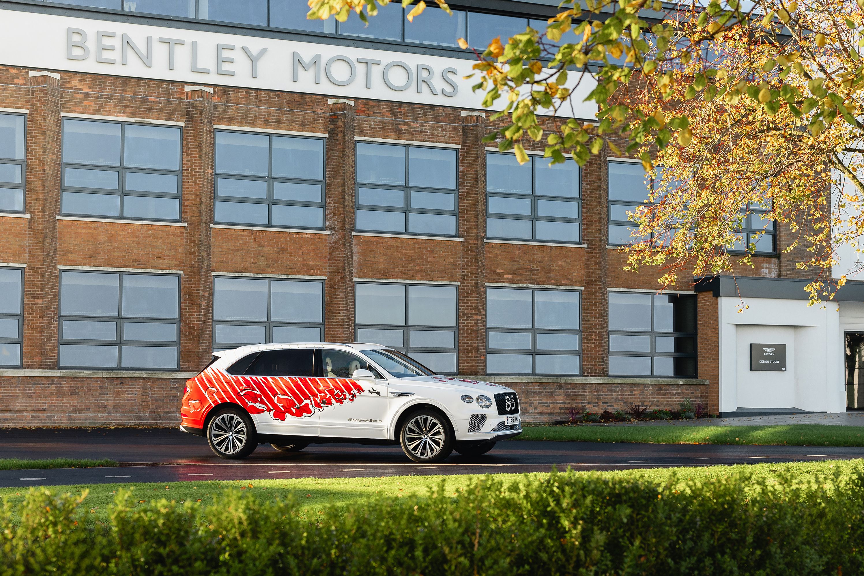 Bentley Bentayga EWB Azure