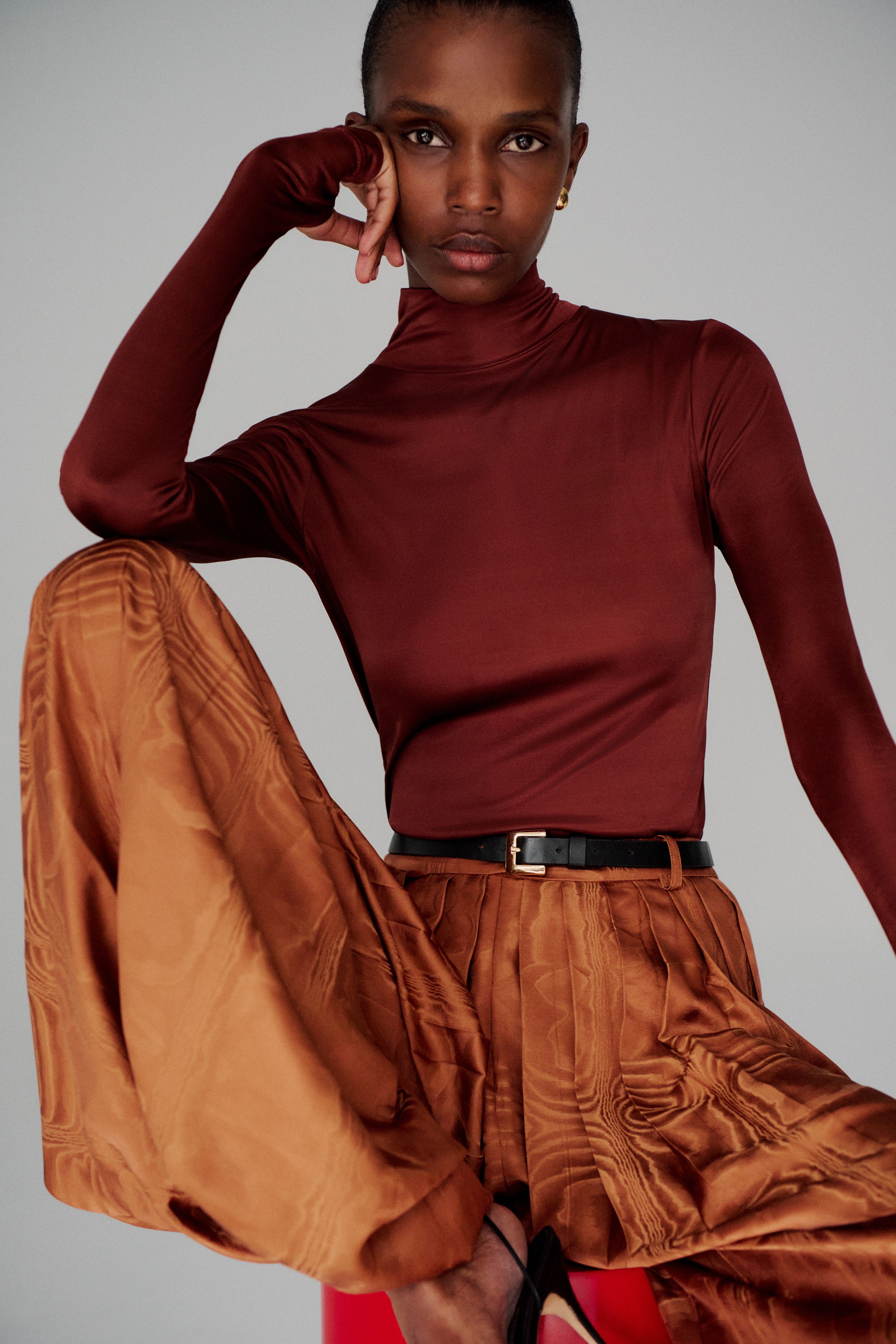 Soft silhouettes, precise tailoring — Adam Lippes Spring/Summer 2026 finds elegance in simplicity.