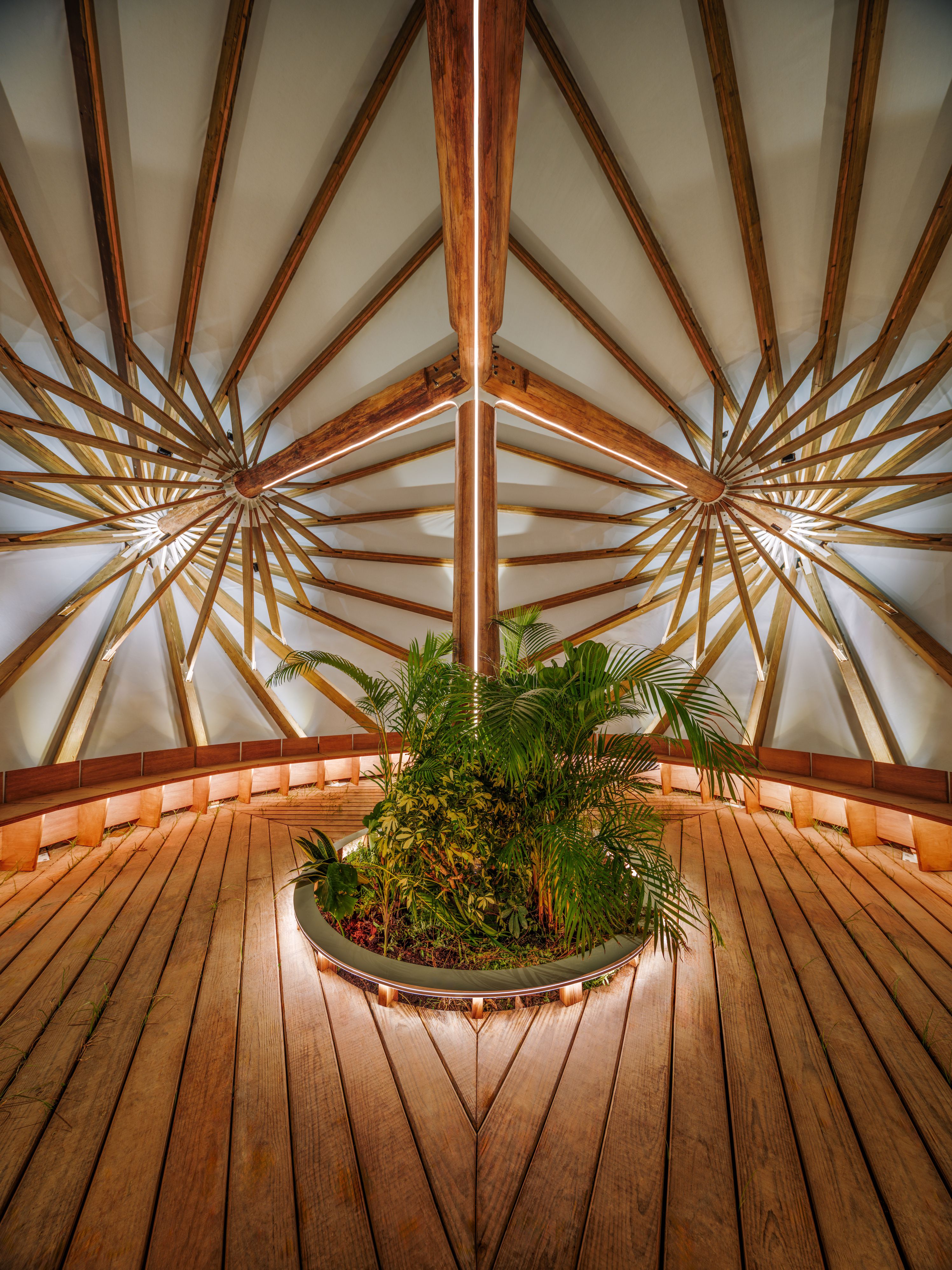 Artist/principal architect: Cheng Tsung FENG - All Together Under the Umbrella