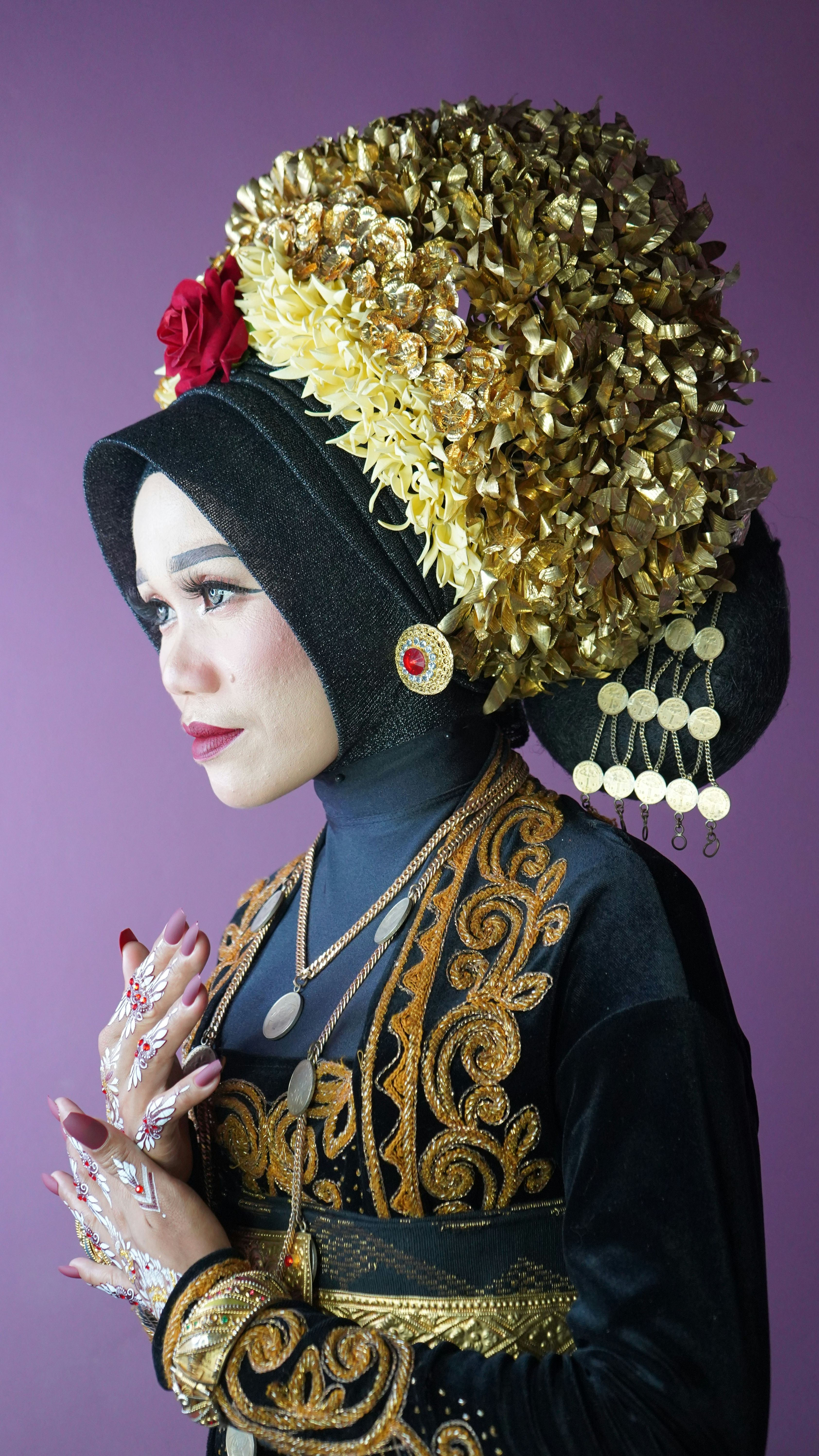 Wearable Blossoms: Headdresses as Art and Expression