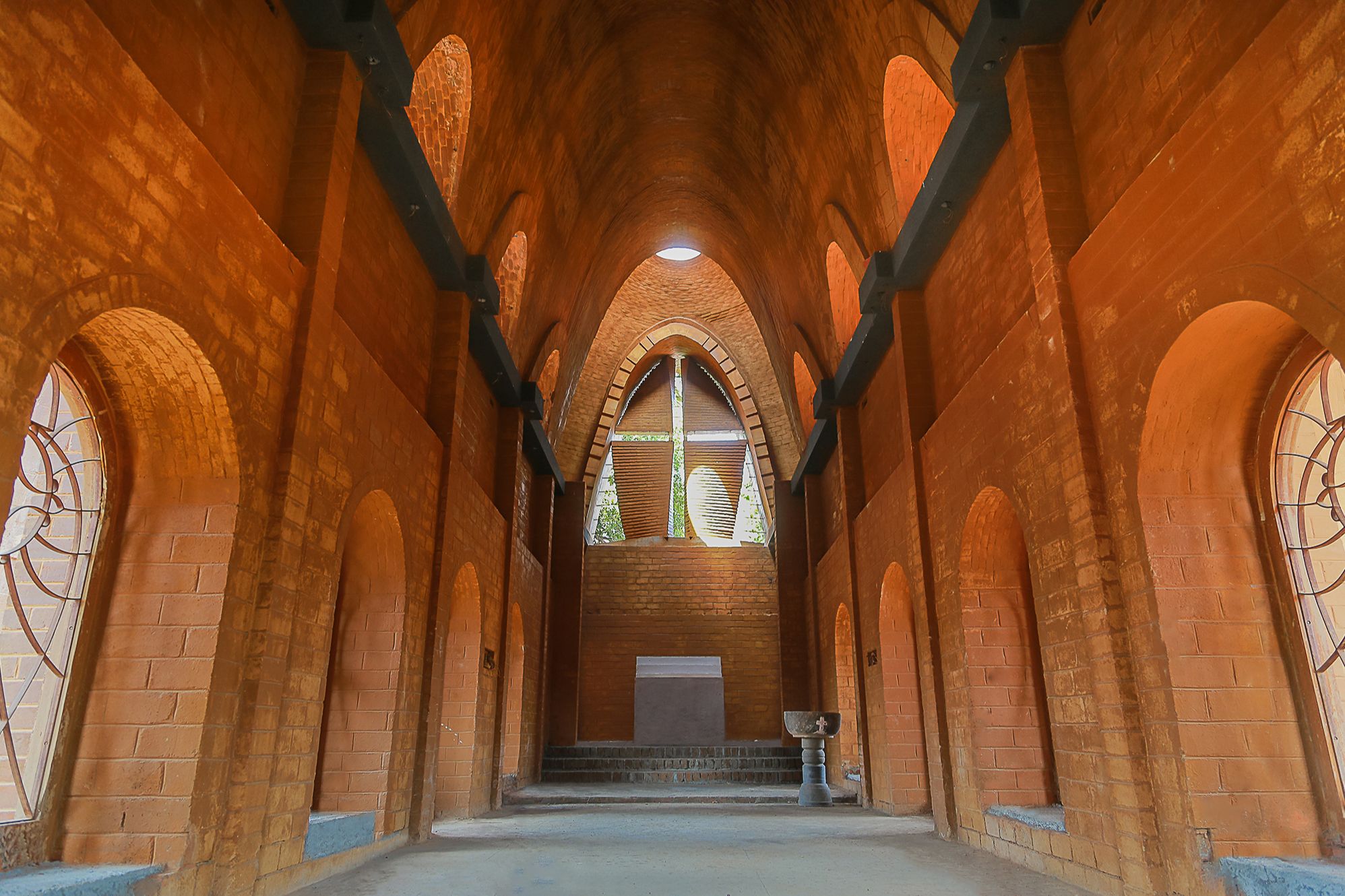 Wallmakers St. George Orthodox Church, Kerala, India, architecture