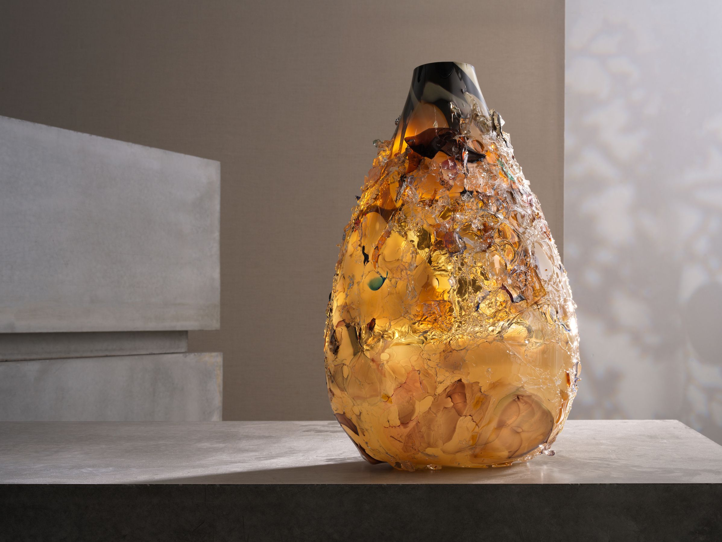 Marteen Vrolijk, Sakura TFO25005. Courtesy of L'Appartement and Objects with Narratives.