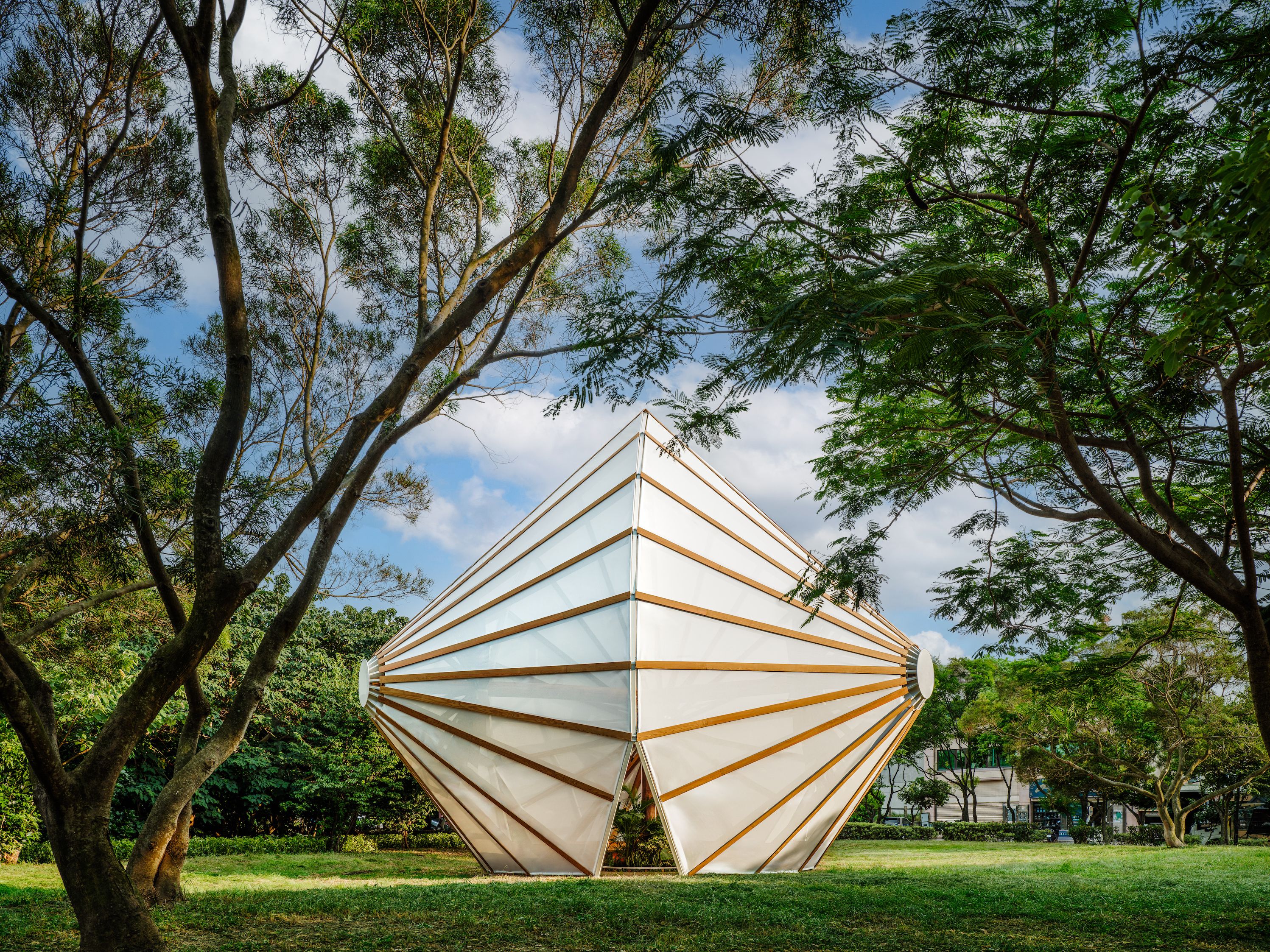 Artist/principal architect: Cheng Tsung FENG - All Together Under the Umbrella