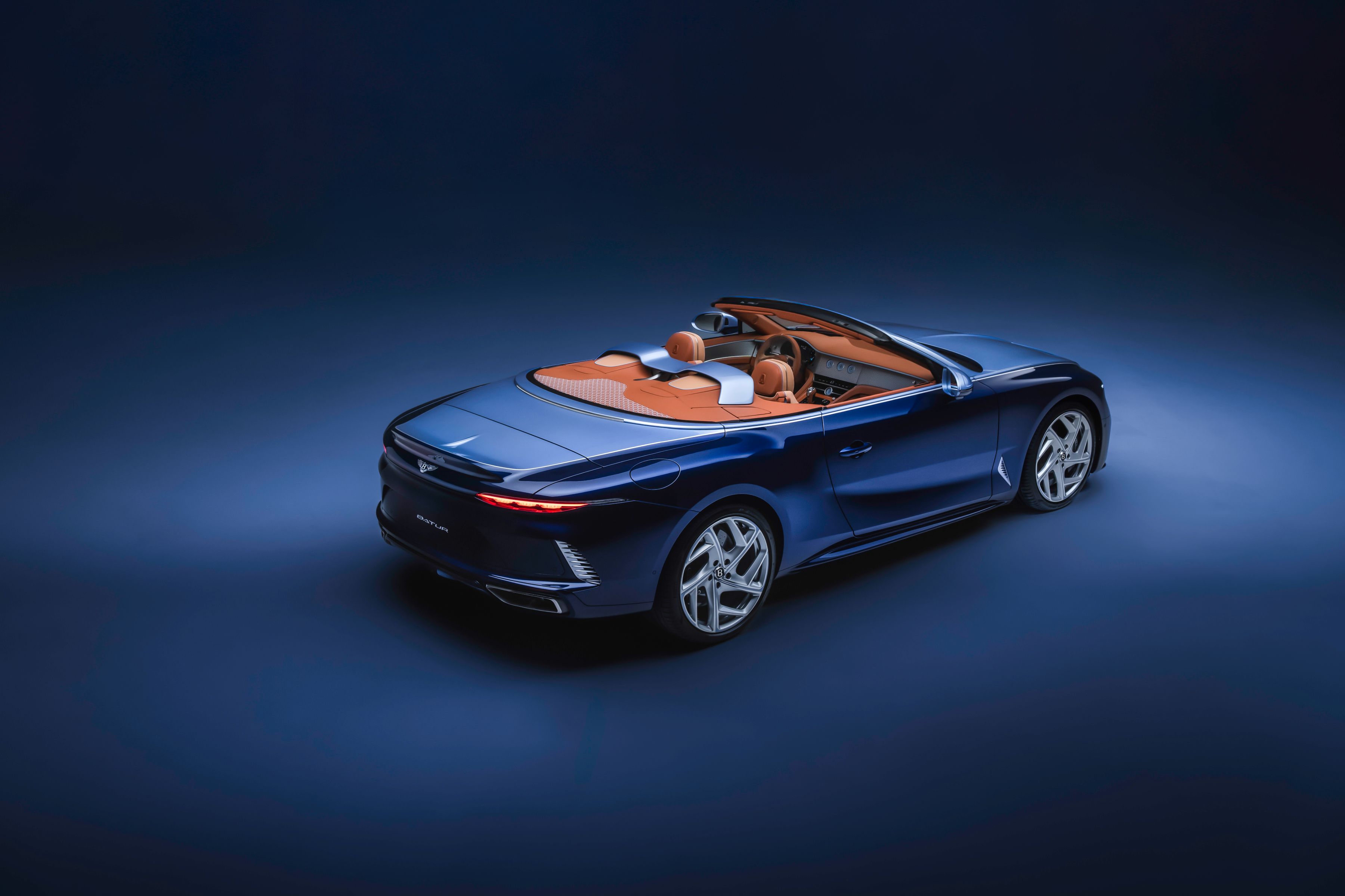 Breslow Batur Convertible
