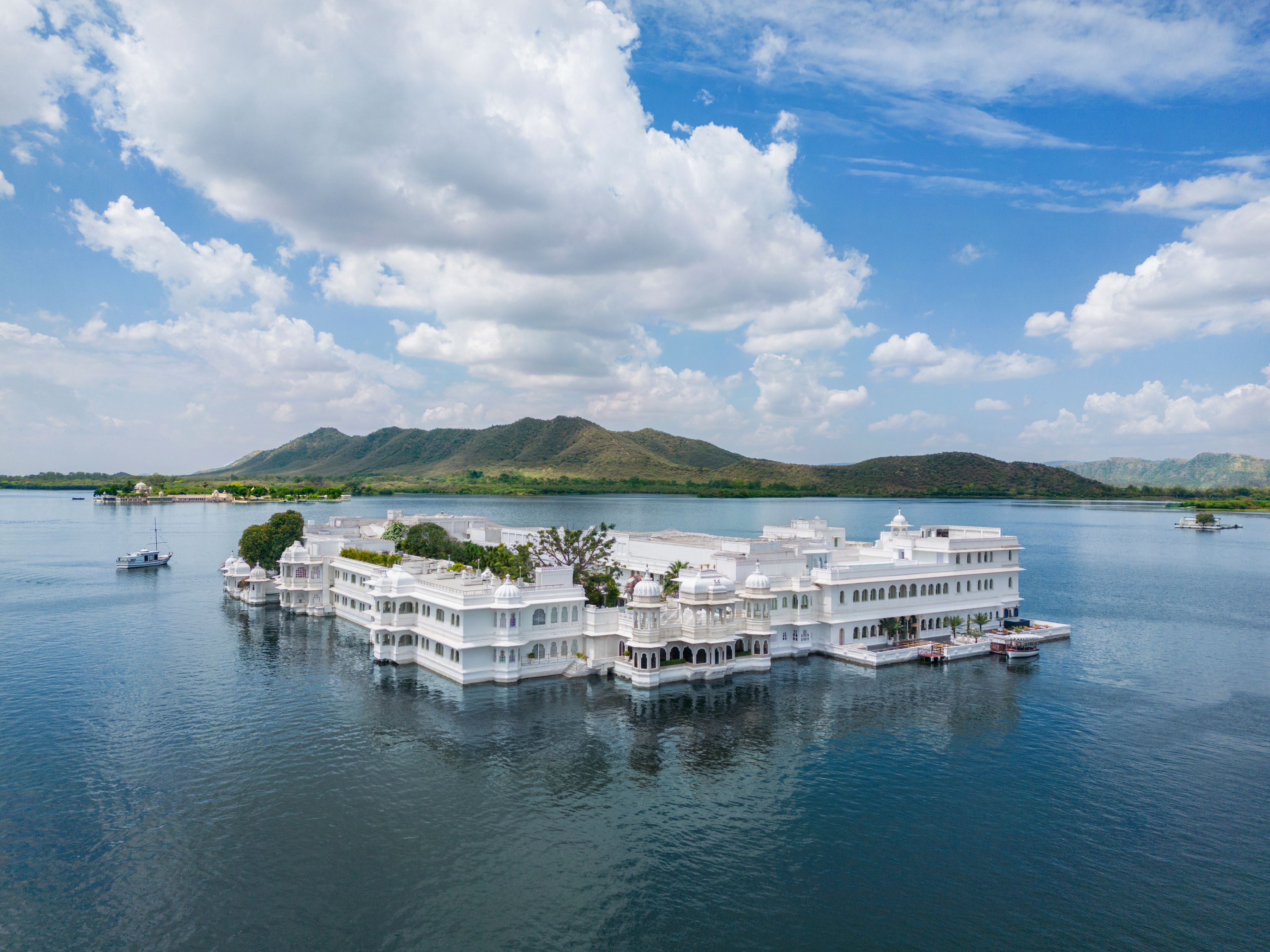 The iconic Taj Lake Palace in Udaipur, India